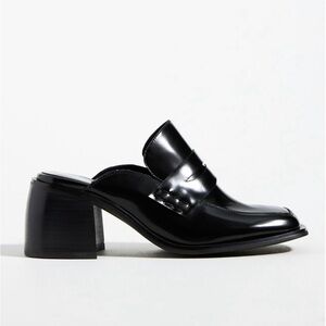 JEFFREY CAMPBELL Ecole Loafer Heel in Black Box size 7